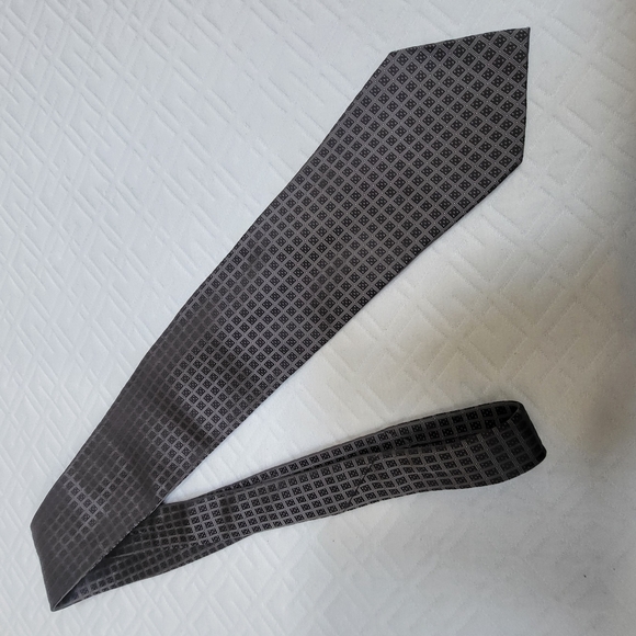 Gucci Gray Patterned Men's Tie - Picture 2 of 6